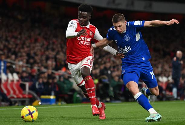 其稳固的防 其稳固的防