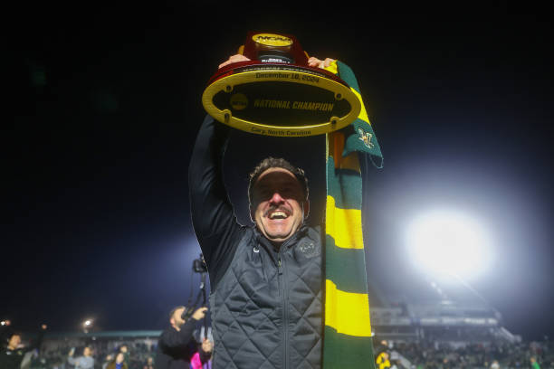 调整后的比 调整后的比