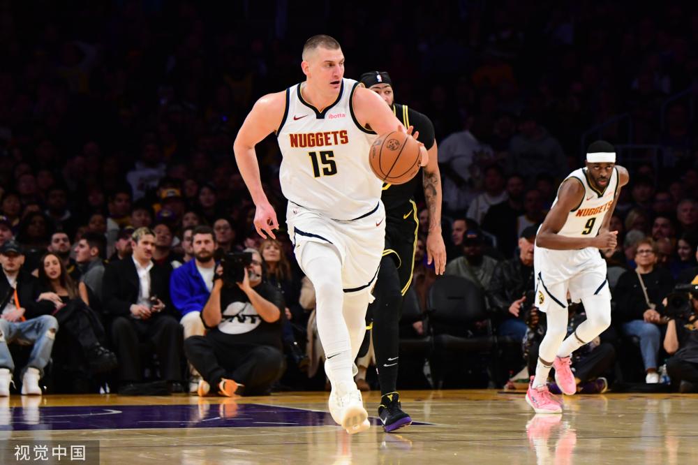 以及他渴望 以及他渴望