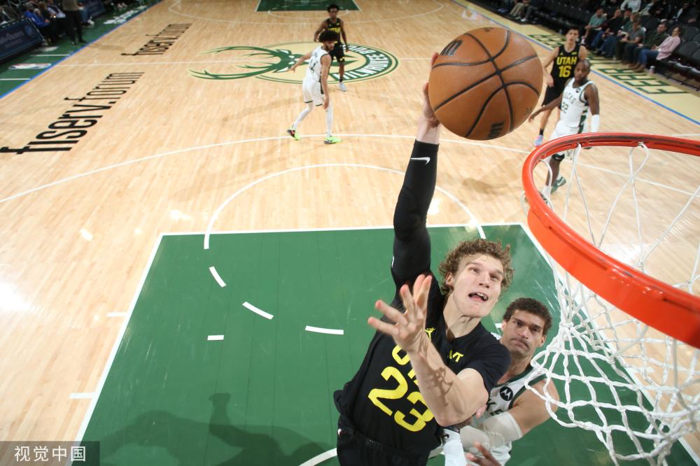 许多球员在 许多球员在