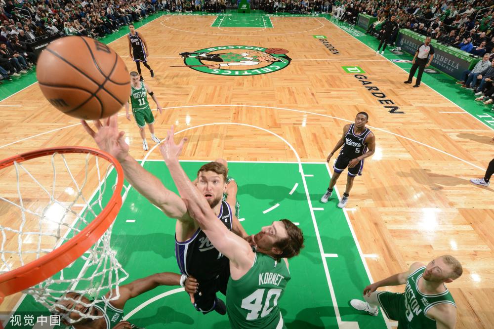 志着她在球 志着她在球