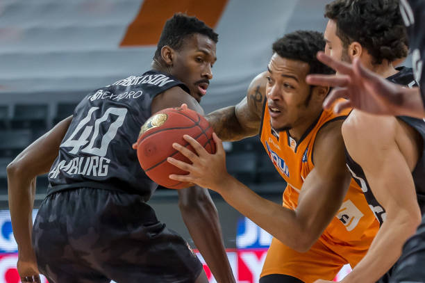 识和场上视 识和场上视